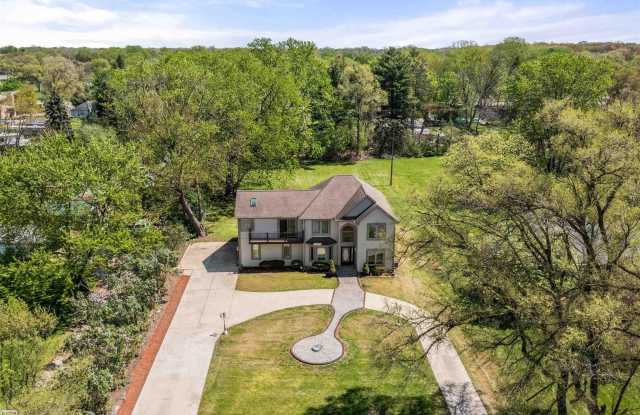 3129 Bendelow Road Gallery 3