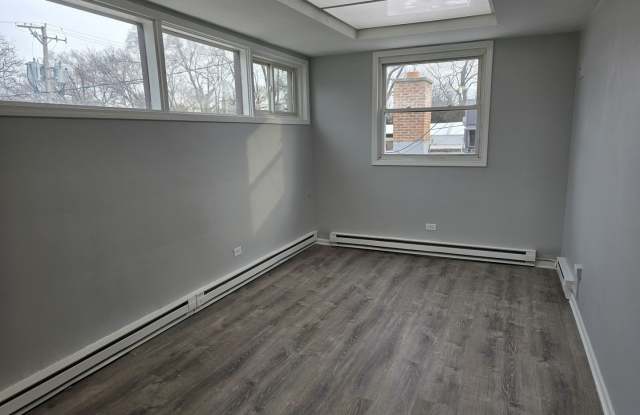 477 1/2 S Spring Road Gallery 2