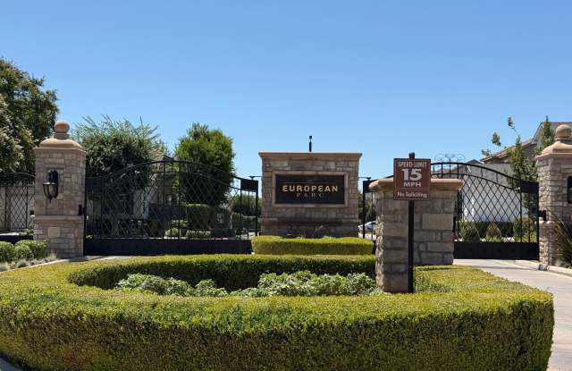 Beautiful 2 bedroom, 2 bathroom single-family home located in the desirable gated community of Clovis, CA. photos photos