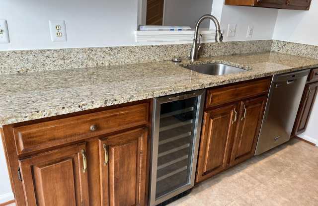 5723 BREWER HOUSE CIRCLE Gallery 2
