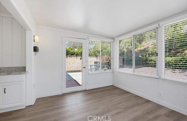 22692 Via Santa Maria Gallery 2