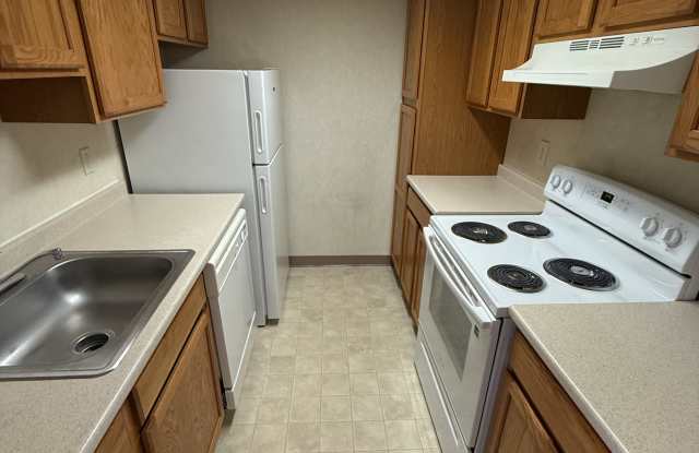 171 Churchill RoadApt. C Gallery 1