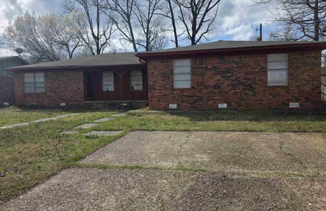 617 Brierly Drive photos photos