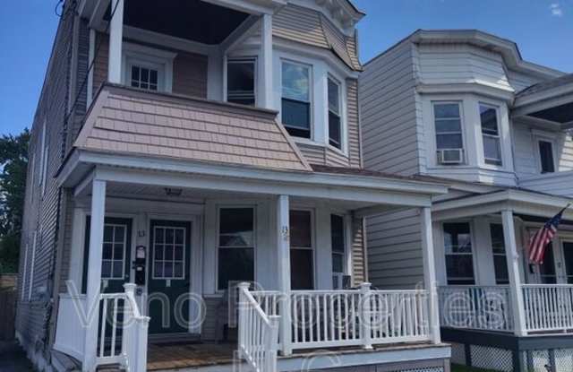 13 Southern Blvd. photos photos