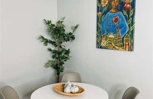 316 SW 15th Street Gallery 2
