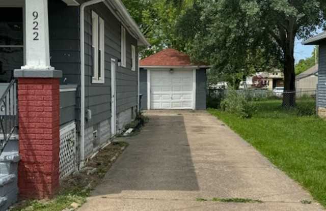 3 Bed - 1 Bath - Single Family Home in Lorain Gallery 4