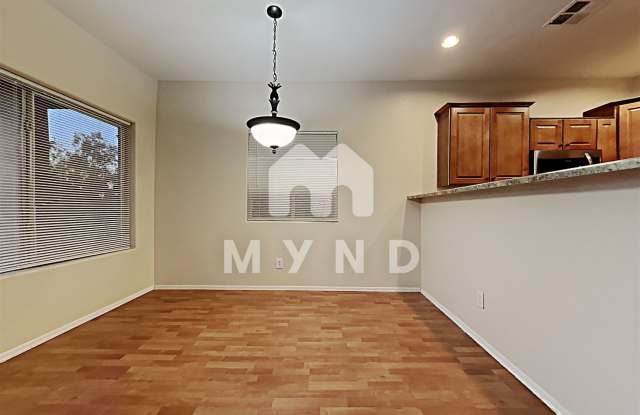 1263 S Lola Ln Gallery 4