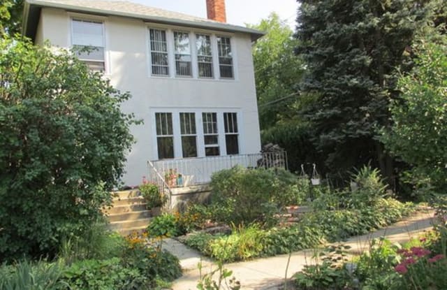 2537 Ewing - 1 - 2537 Ewing Avenue, Evanston, IL 60201