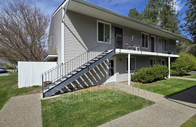 8516 N Mayfair photos photos