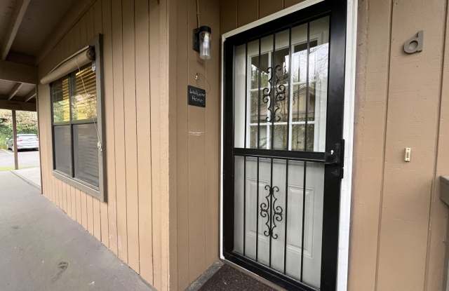 Newly Renovated 1Bd + 1Ba Condo in West Haven-Sylvan! No Stairs, Direct Access, Parking + Pool, Sauna  Fitness Center! photos photos