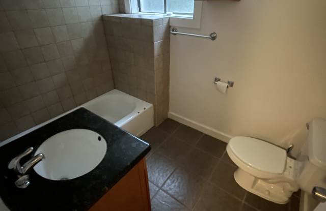 5219 22nd Avenue Northeast photos photos