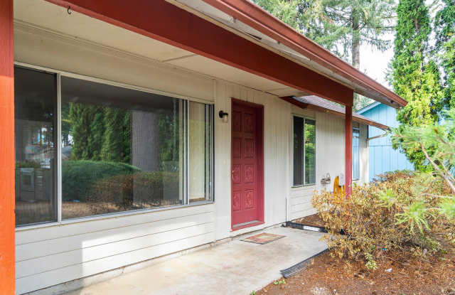 Well Maintained Ranch Style Home for Lease in the Burnt Bridge Creek Neighborhood - 4518 NE 142nd Ave Gallery 4