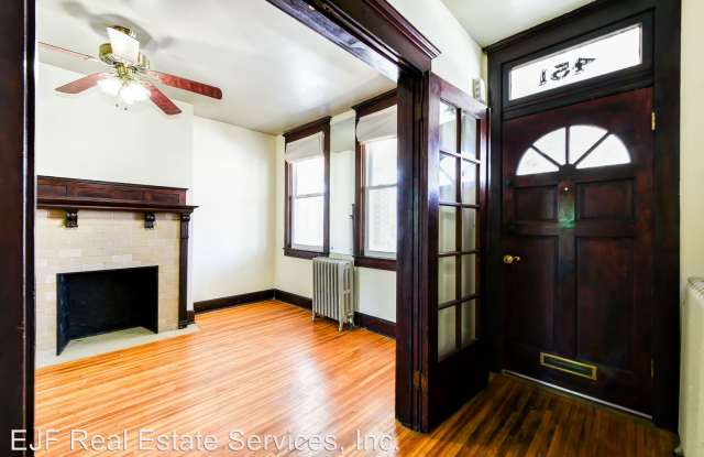 451 Newton Place NW Gallery 4