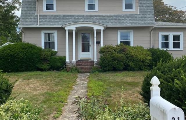 21 Meadow Avenue - 21 Meadow Avenue, New London County, CT 06378