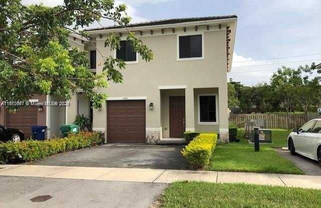 12752 SW 131st Ter photos photos