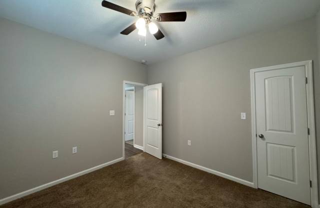 103 Halstead Drive Gallery 3