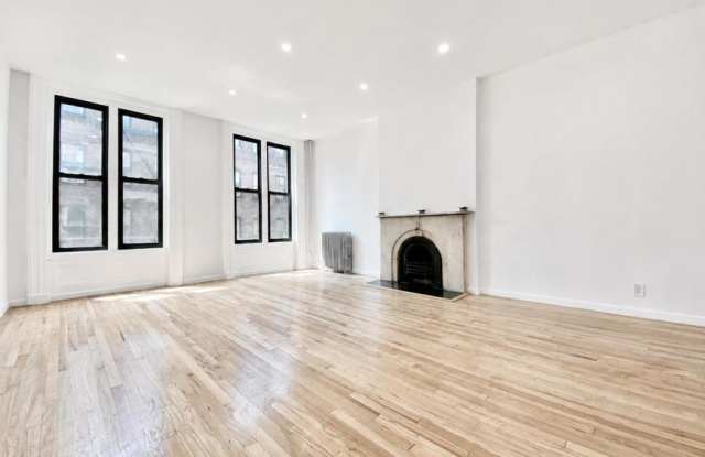 54 West 9th Street Gallery 1