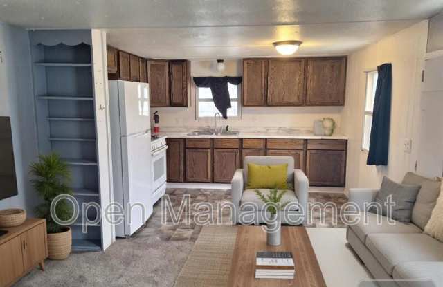 301 Mantle Ave photos photos
