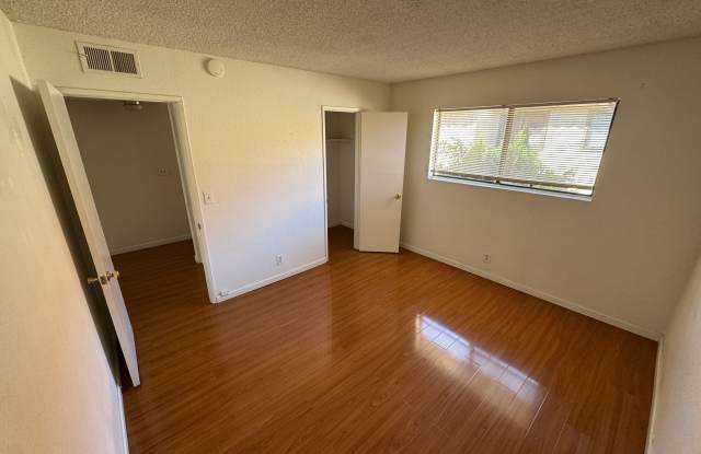 106 North Chapel Avenue photos photos 106 North Chapel Avenue photos photos