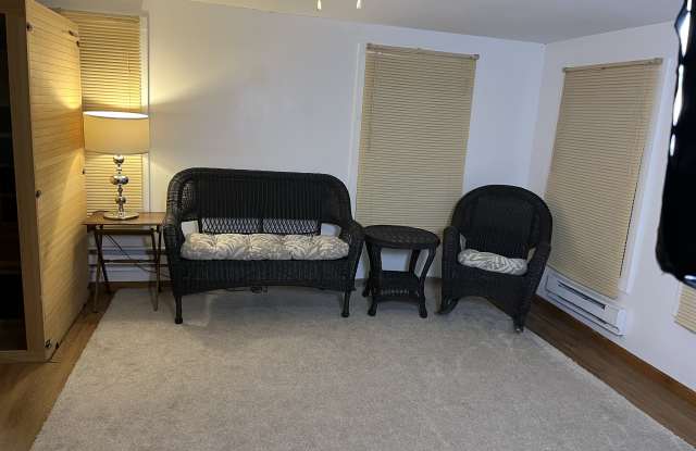 5652 Ozark Avenue North - 5652 Ozark Avenue North, Oak Park Heights, MN 55082