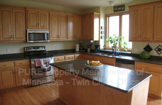 1331 Eagle Bluff Ct photos photos