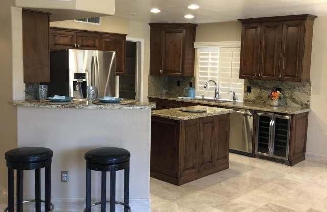 7529 E DESERT VISTA Road Gallery 2