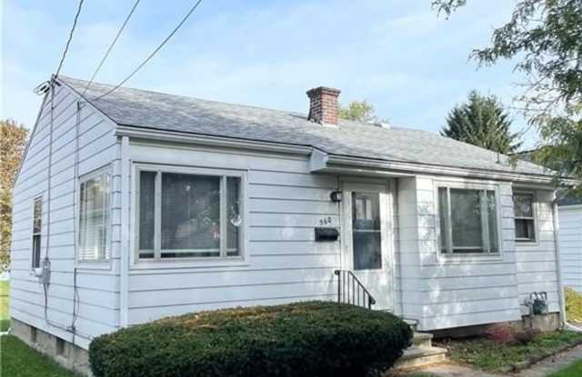 560 Beecher Street photos photos