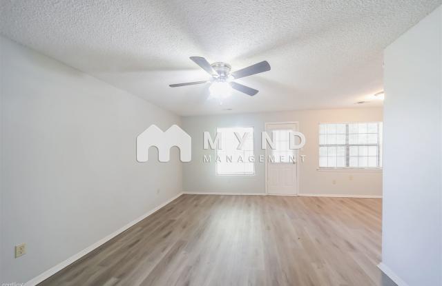 7260 Northbrook Dr Gallery 3