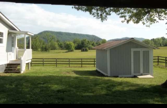 436 Island View Dr Gallery 3