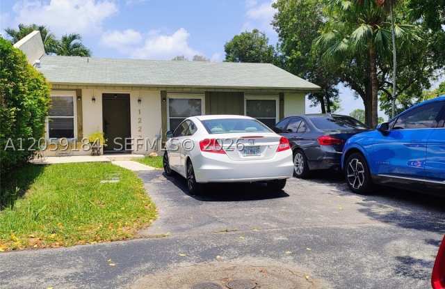 12220 SW 111th Ter photos photos