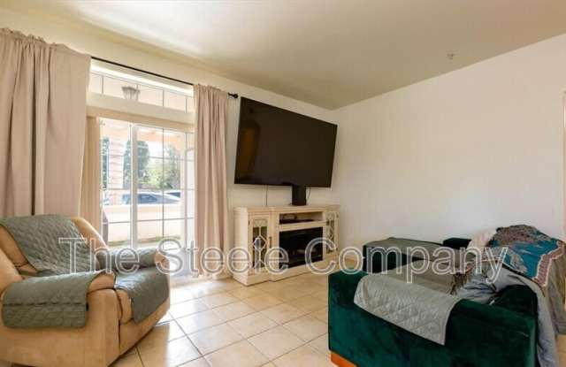 610 Sunrise Dr photos photos