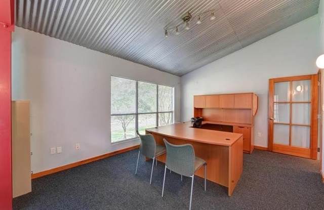 800 MARINERS PLAZA Drive photos photos