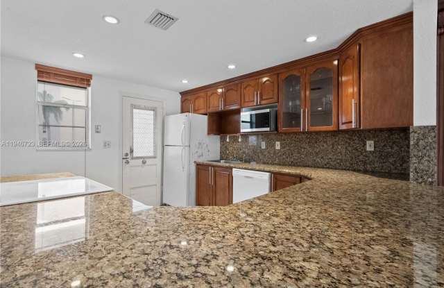 3030 Marcos Dr photos photos