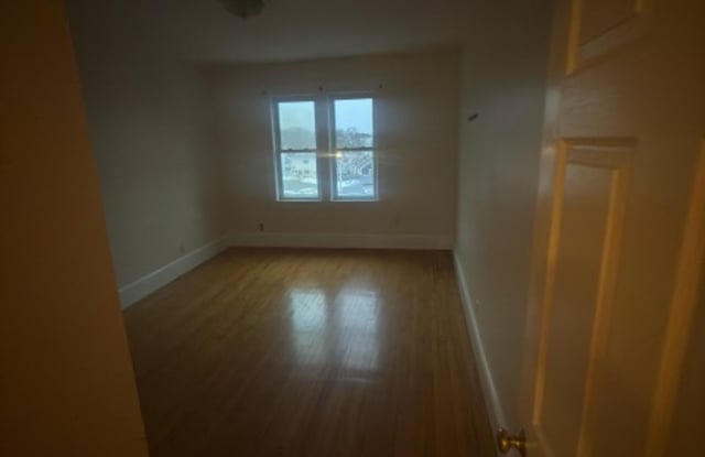 3 Cutler Street, Apt 3, Worcester, MA 01604 Gallery 2