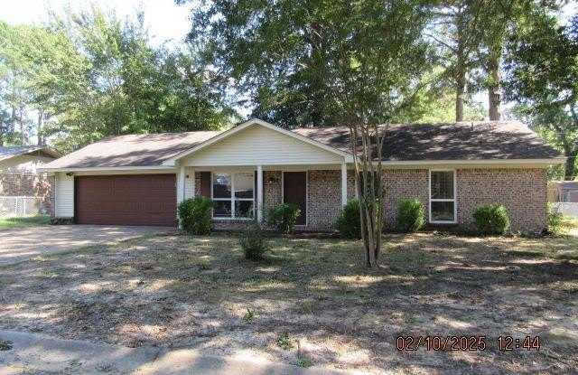 120 Oaklawn Drive - 120 Oaklawn Drive, Conway, AR 72034