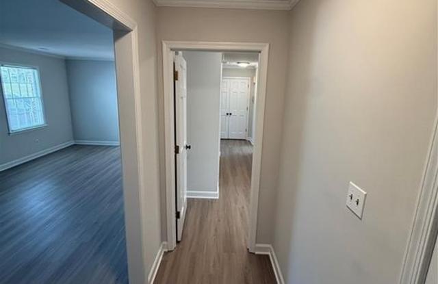 106 Westgate Circle Gallery 3