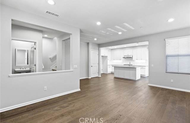 154 Briar Rose Gallery 1