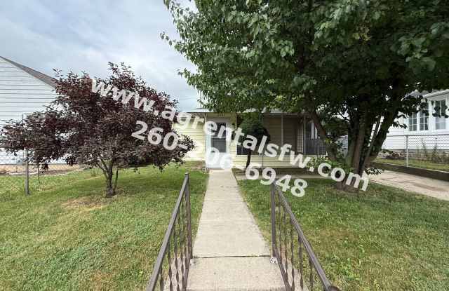 2131 Cozy Ct, Fort Wayne, IN 46802 photos photos