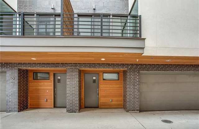 2310 N Fitzhugh Avenue Gallery 2