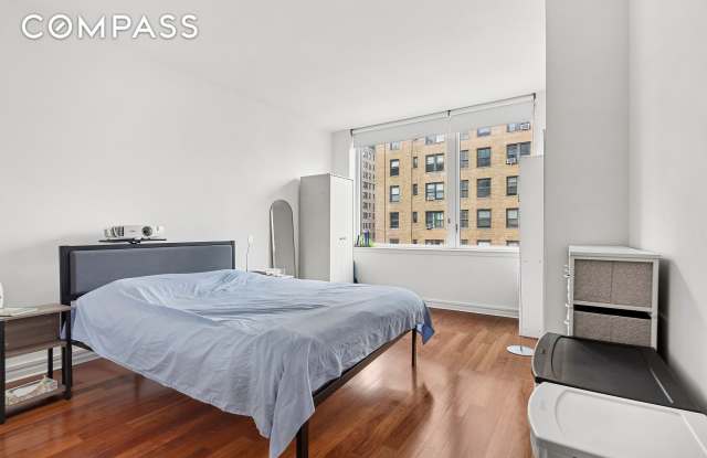 200 West End Avenue Gallery 3