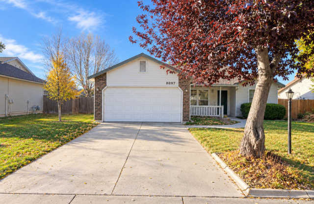 8097 Waterleaf Avenue Gallery 1