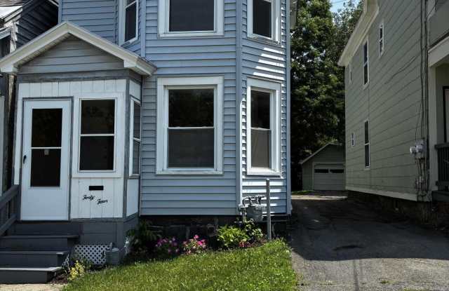44 S Perry Street photos photos