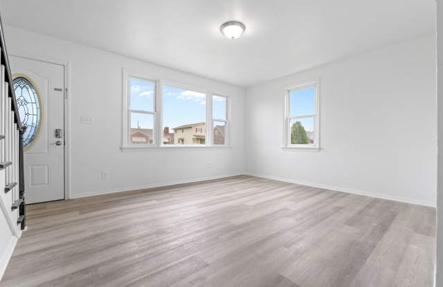 4-Bedroom Single-Family Home Gallery 3