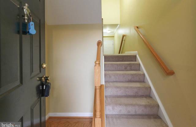 4652 BATTENBURG LN #532 Gallery 3
