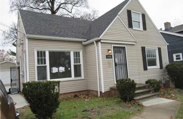4738 Lawerence - 4738 Lawrence Avenue, Garfield Heights, OH 44125