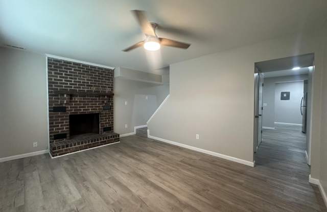 408 Myrtlewood Circle Gallery 4
