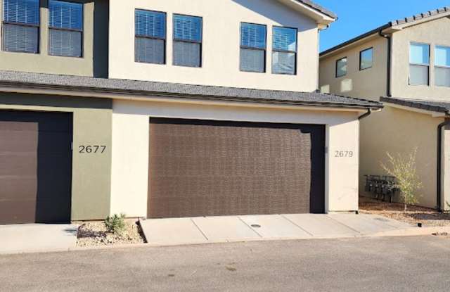 Brand New Town Home in St. George- Lazy River  Community Pool - 2666 E Wake Forest Ln, St. George, UT 84790