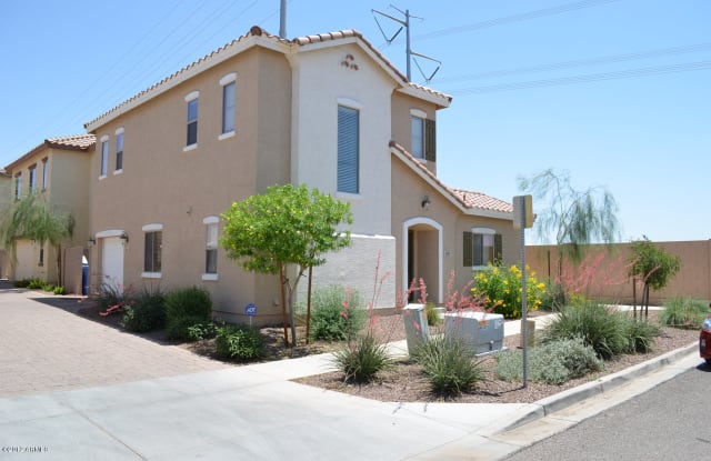405 N Ranger Court - 405 North Ranger Court, Gilbert, AZ 85234