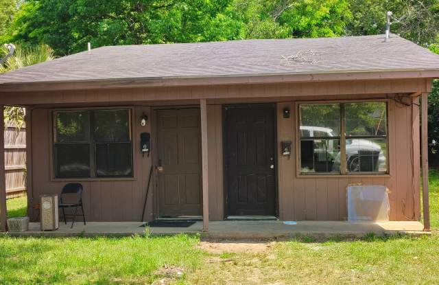 215 Outler St - B photos photos