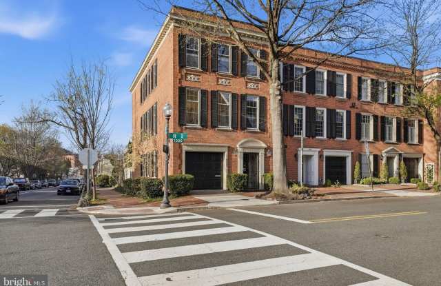 3327 R Street NW photos photos